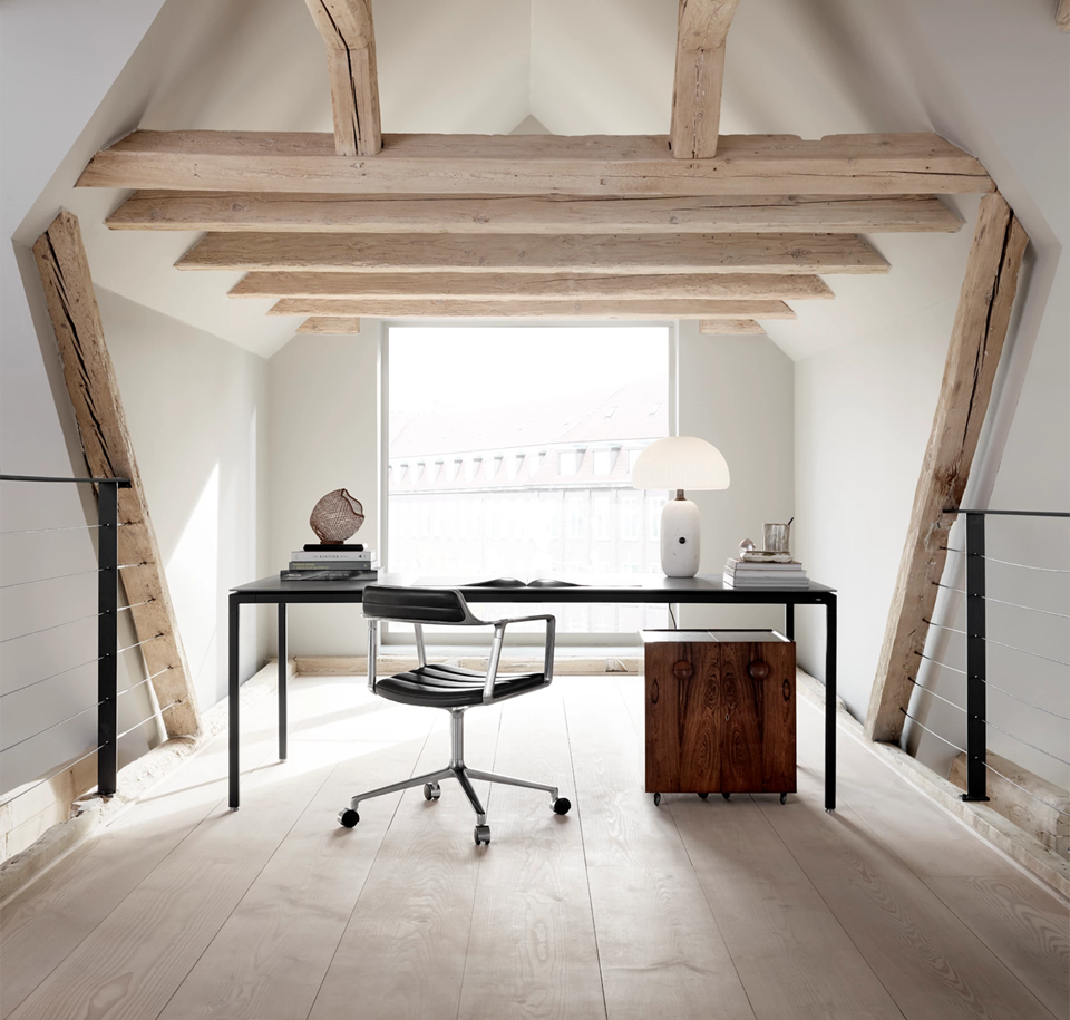 Sengfelder Vipp - Tisch 972 Table Large