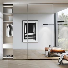 Sengfelder 12-interluebke-Collect-Plus-Schiebetuerenschrank-Kleiderschrank-spiegelfront.webp