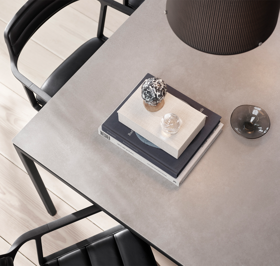 Sengfelder Vipp - Tisch 971 Table Medium