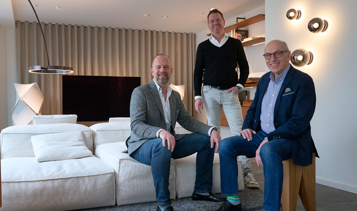 Gebrüder Klöser und Horst Sengfelder im Bang Olufsen Studio München