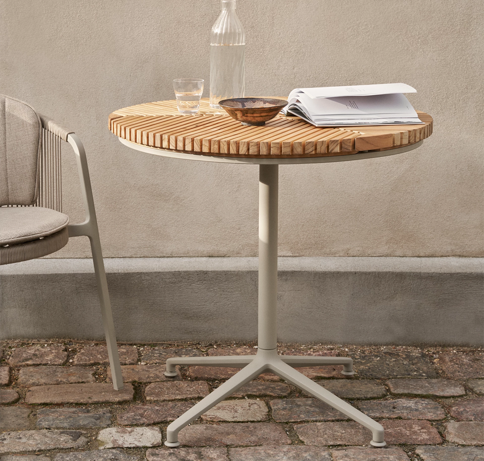 Sengfelder Vipp - Outdoor-Tisch 717 Open Air Cafe Table