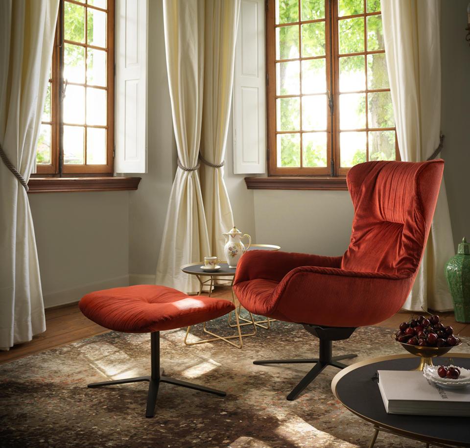 Sengfelder Freifrau - Sessel Leya Wingback Chair mit Hocker - Tellerfuß