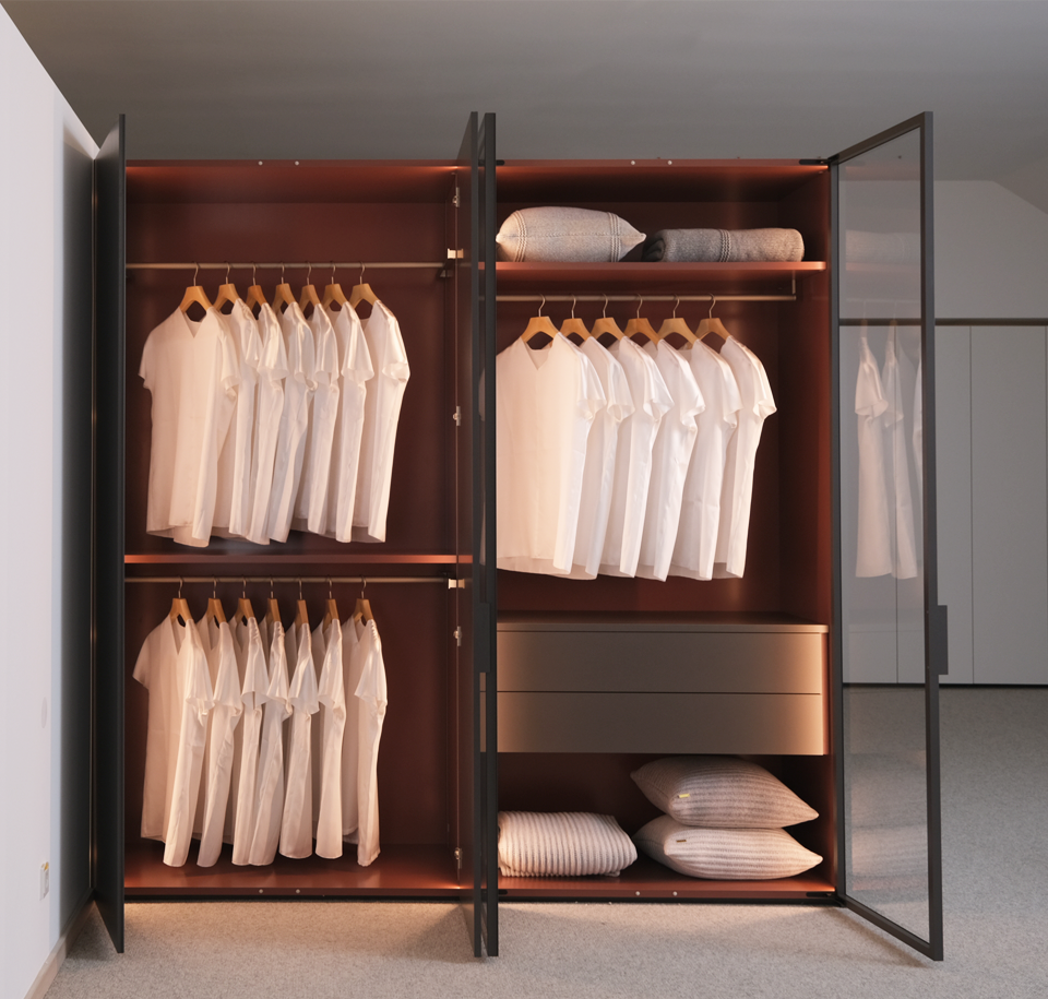 Sengfelder Interlübke - Kleiderschrank Collect Plus mit Vitrine