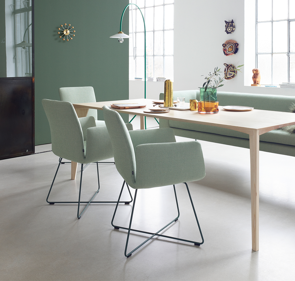 Sengfelder COR - Armlehnstuhl Jalis mit Drahtgestell