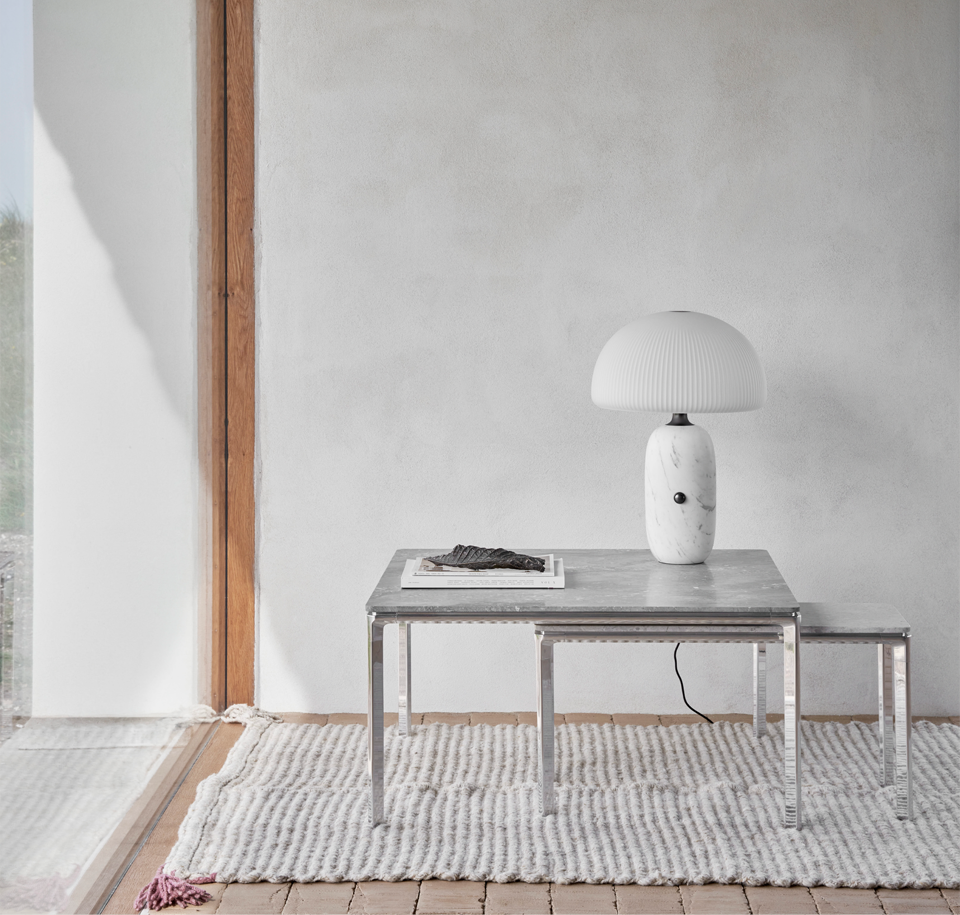 Sengfelder Vipp - Couchtisch 426