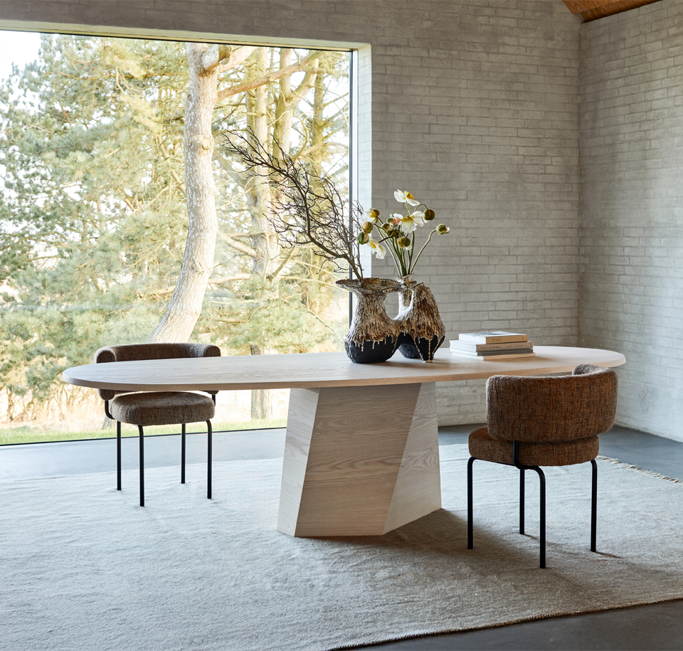 Sengfelder More - Tisch Varan