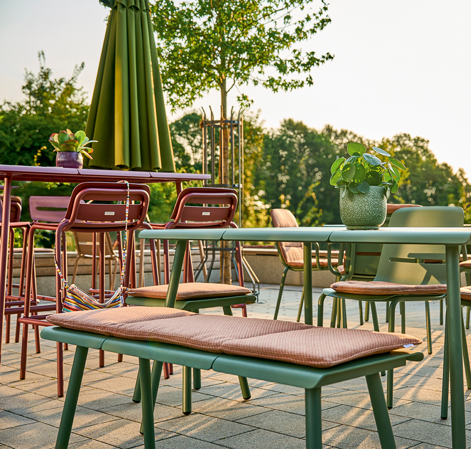 Sengfelder Weishäupl - Outdoor-Bank Vapio