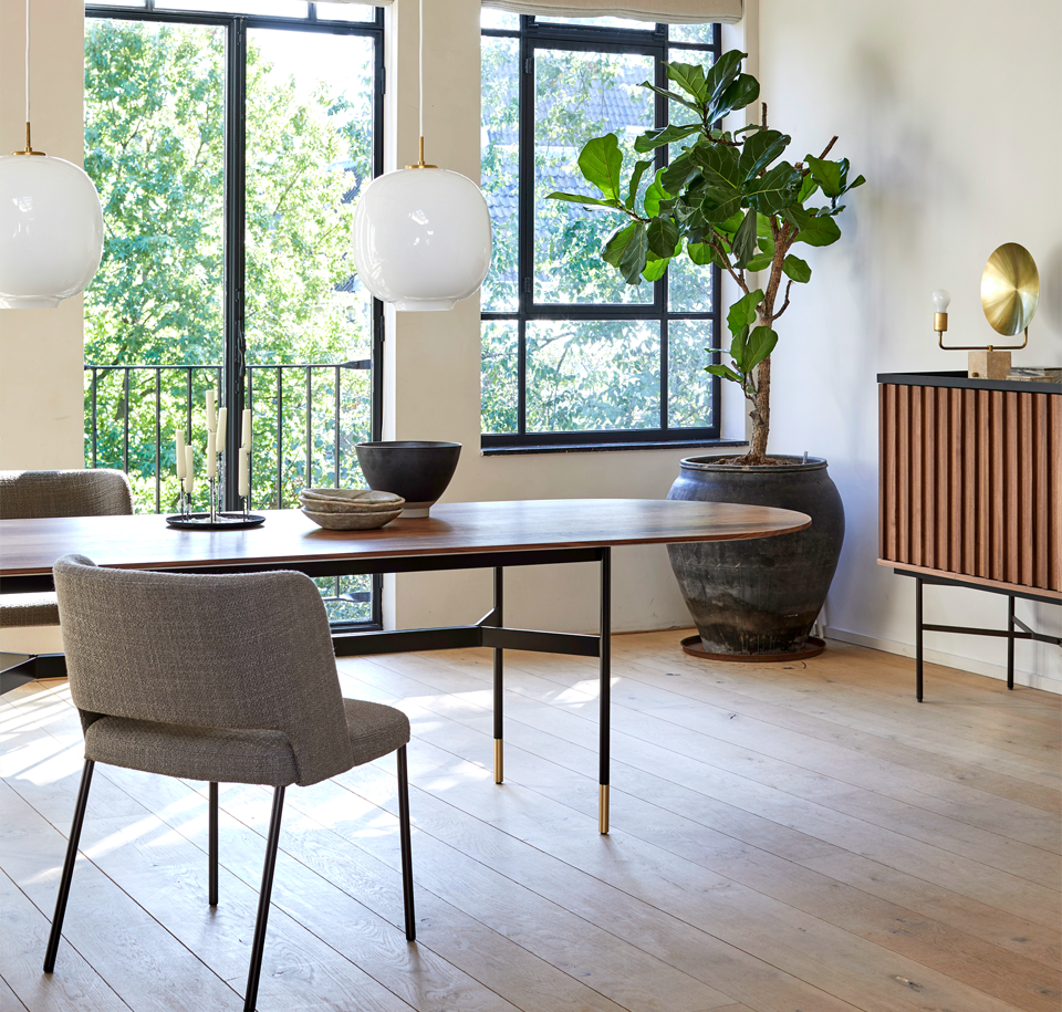 Sengfelder More - Tisch Harri Tisch (halbrund)