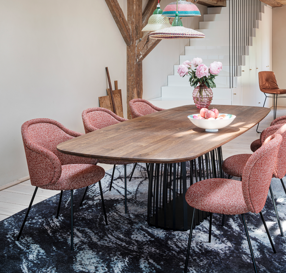 Sengfelder Freifrau - Stuhl Ona Curved Armchair