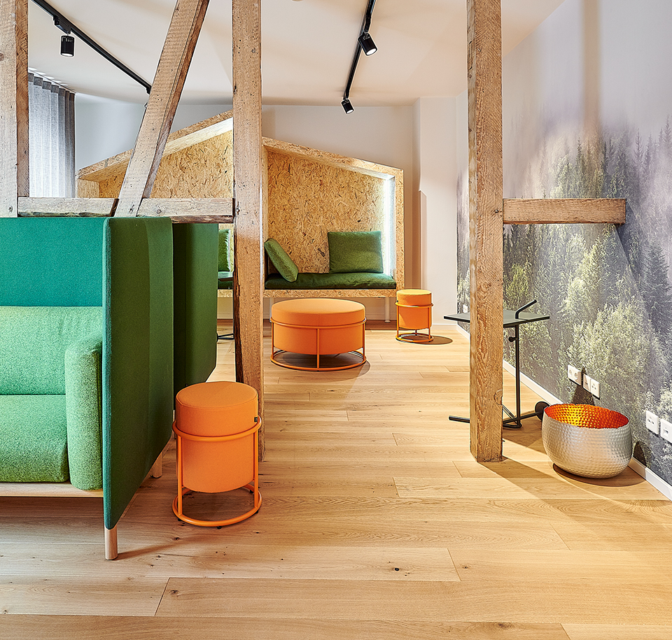 Sengfelder COR - Hocker Drop