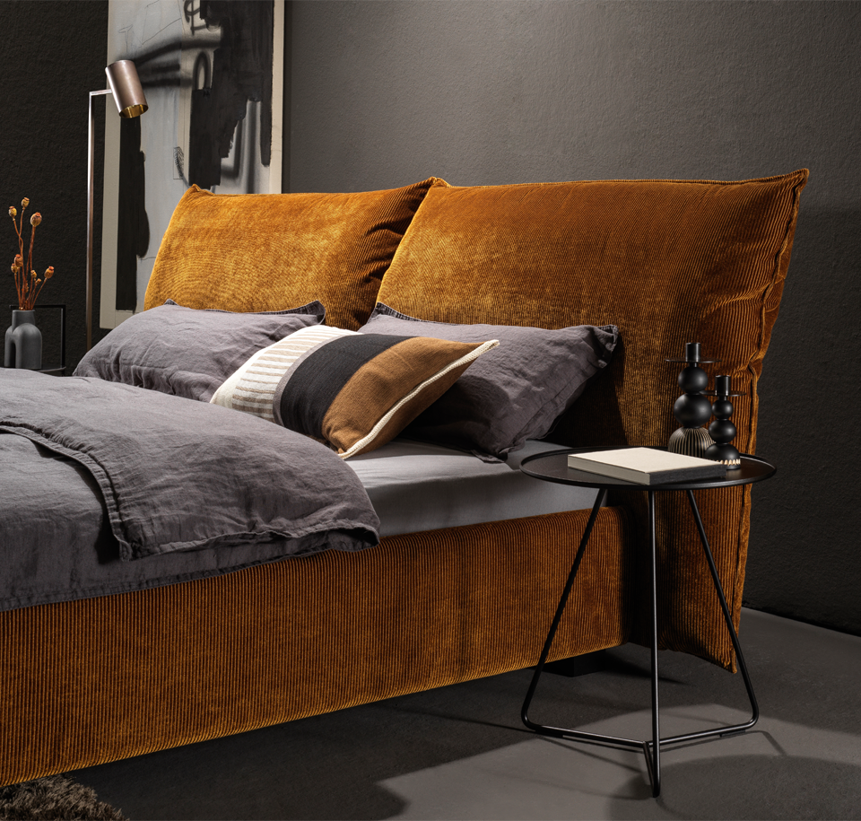 Sengfelder Möller Design - Bett Rose m. vertsellbarem Kopfteil