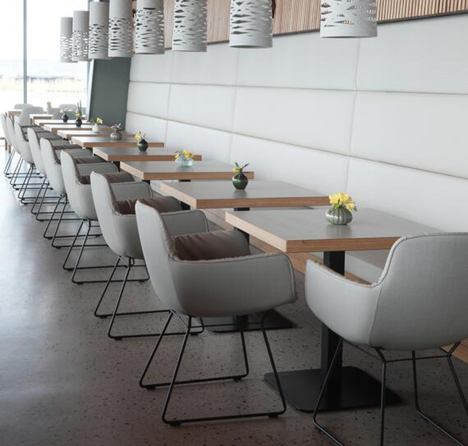 Sengfelder Freifrau - Stuhl Leya Armchair High