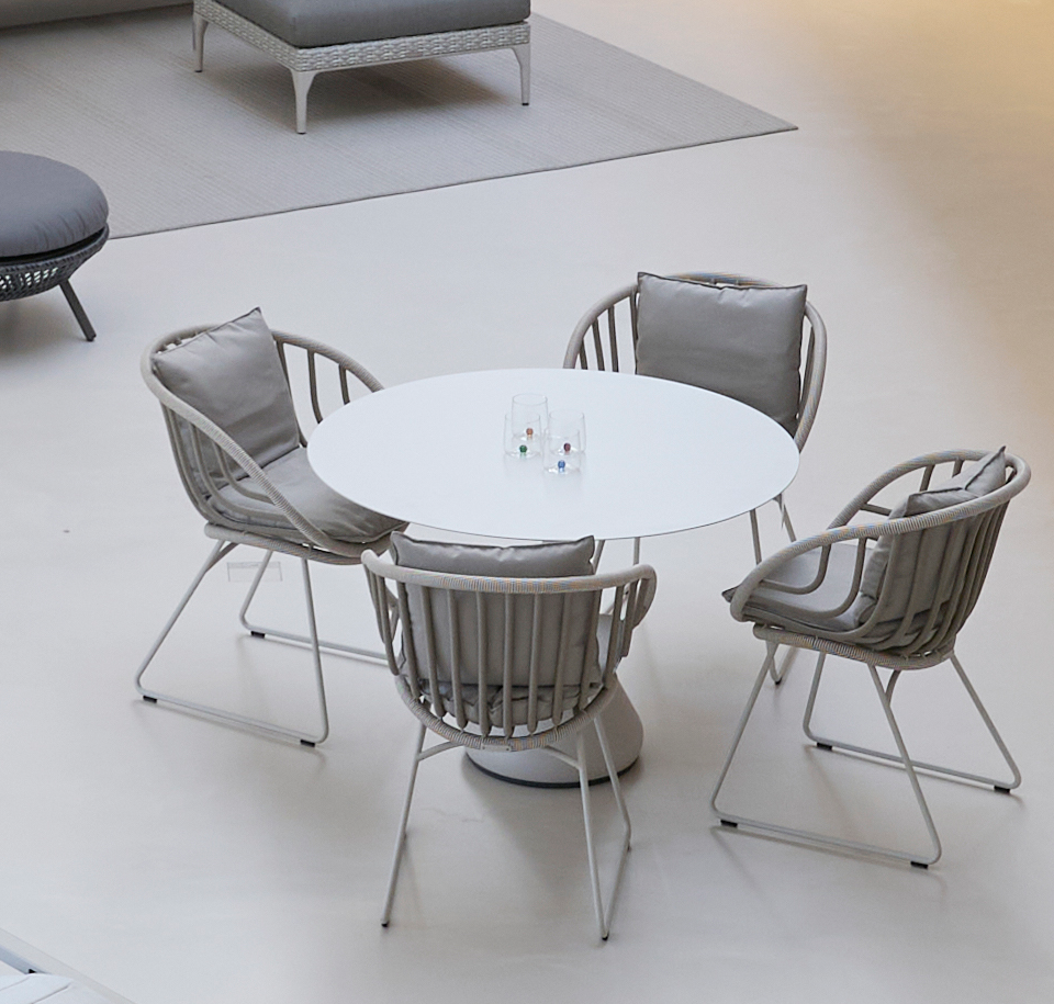 Sengfelder Dedon - Outdoor-Beistelltisch Satellite