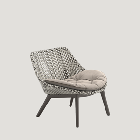 Sengfelder 05.02.04_66629820-MBrace-Sessel.webp